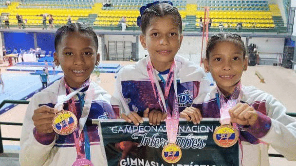 Medallas clubes sucrenses gimnasia campeonato nacional 2025